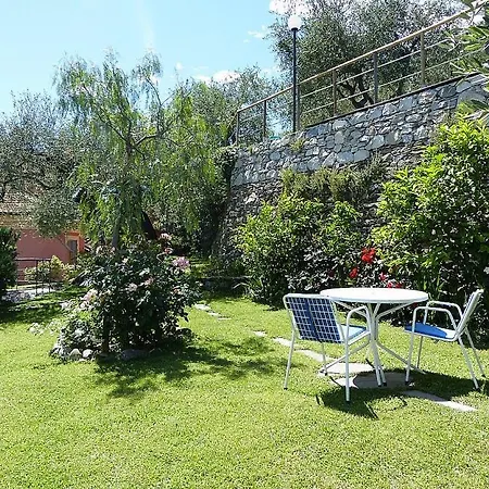 Sleeps 4 Pool Air Con Wifi *